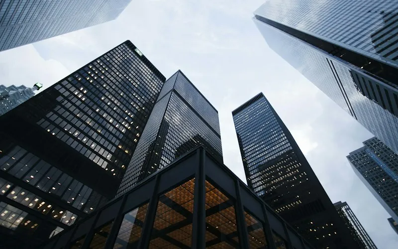 Australian Expat SMSF Property Loans: Borrow Inside Super